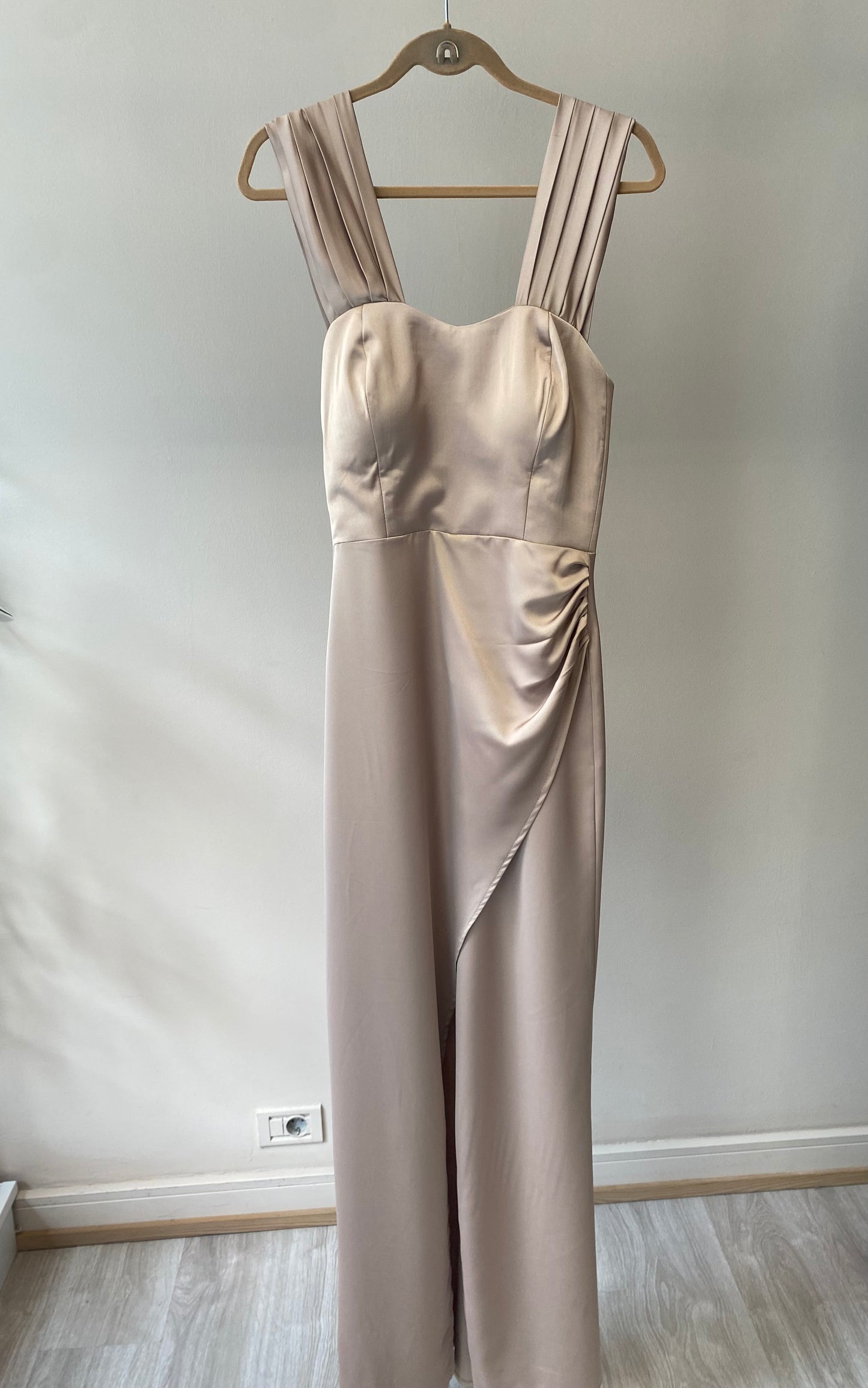 VESTIDO BENEDITA
